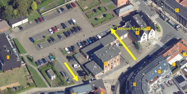 Luchtfoto van parking met extra toegang via Berkenhagestraat