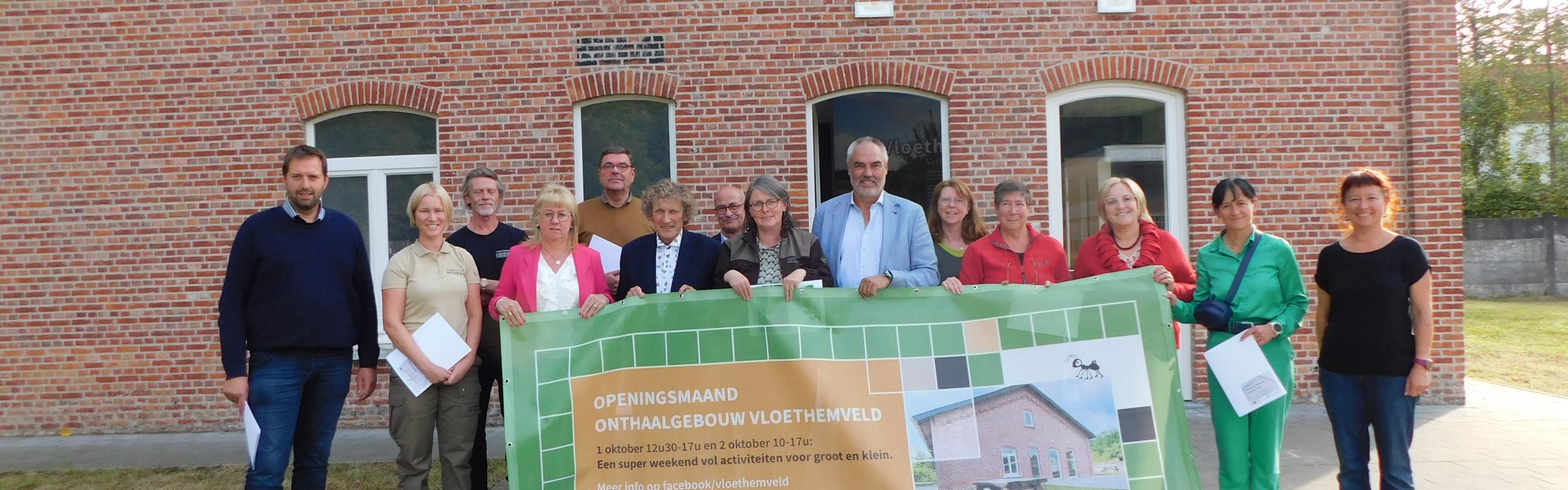 Opening van het onthaalgebouw in Vloethemveld.