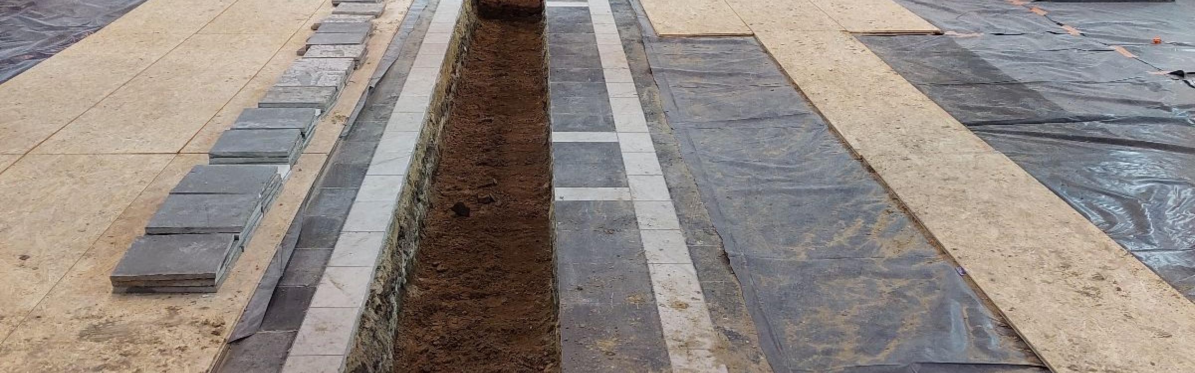 archeologische opgravingen in de Sint-Laurentiuskerk in Zedelgem, kerk van binnen