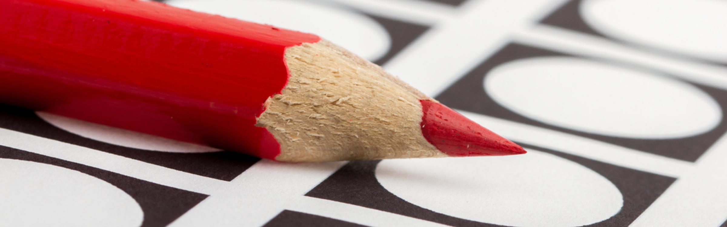 Rood potlood op stembiljet