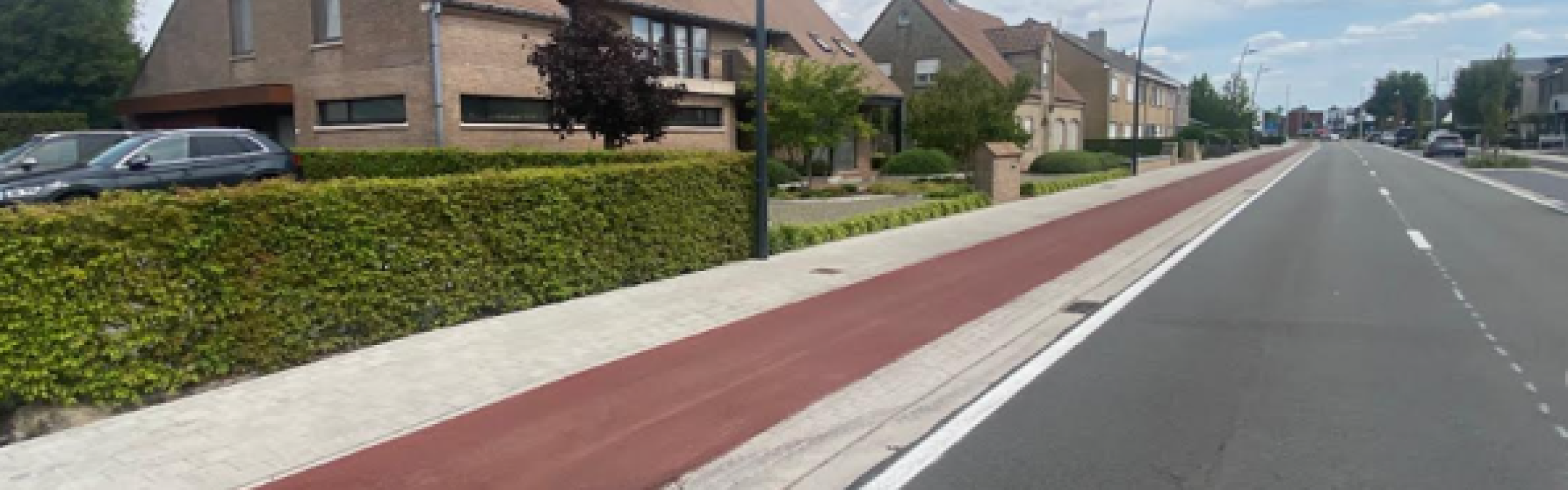 Fietspad tussen de Brugsestraat en huisnummer 177